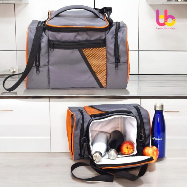 BC9303-Bolsa Térmica 19,5 lts em Nylon 240 com Bolso Frontal