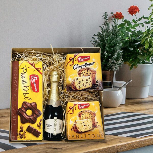 KITN15 - Kit Natalino com Caixa e Mini Chandon Baby